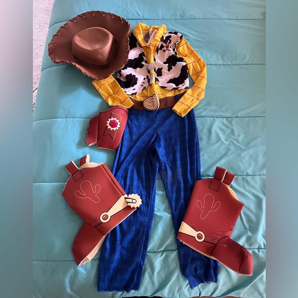 Woody Disney Costume with Hat and Accessories